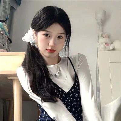 丑小鸭天鹅